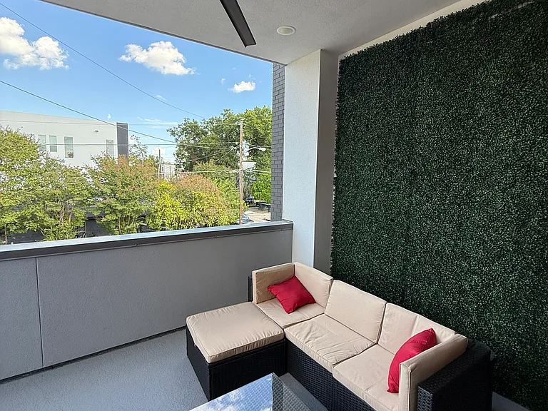 2503 Conklin St — Photo 24