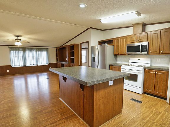 5th image of 3723 Mount Gilead Rd