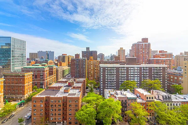 Rented by Keller Williams NYC | media 14