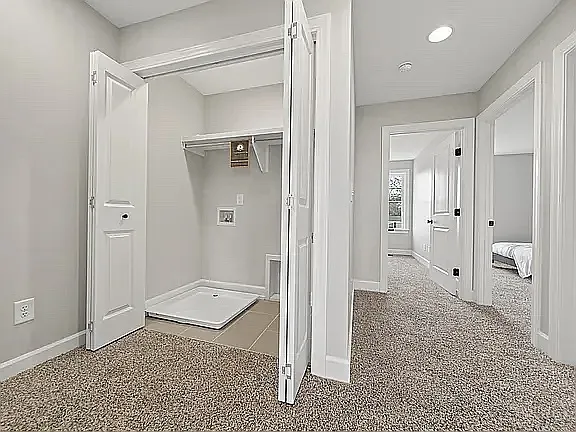 112 Mapleview Dr — Photo 26