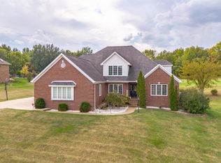 111 Morning Dove Ln, Boonville, IN 47601