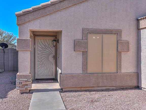 3rd image of 12417 W Valentine Ave