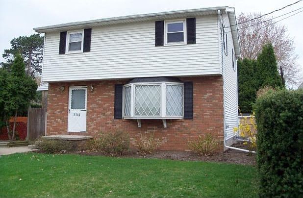 1st image of 2218 Lowell Ave #N416