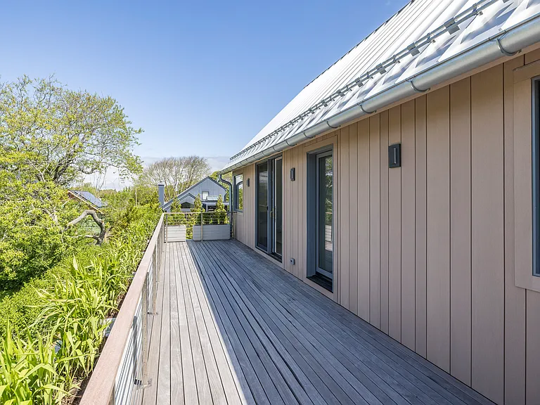 28 Hoppin Ave — Photo 17