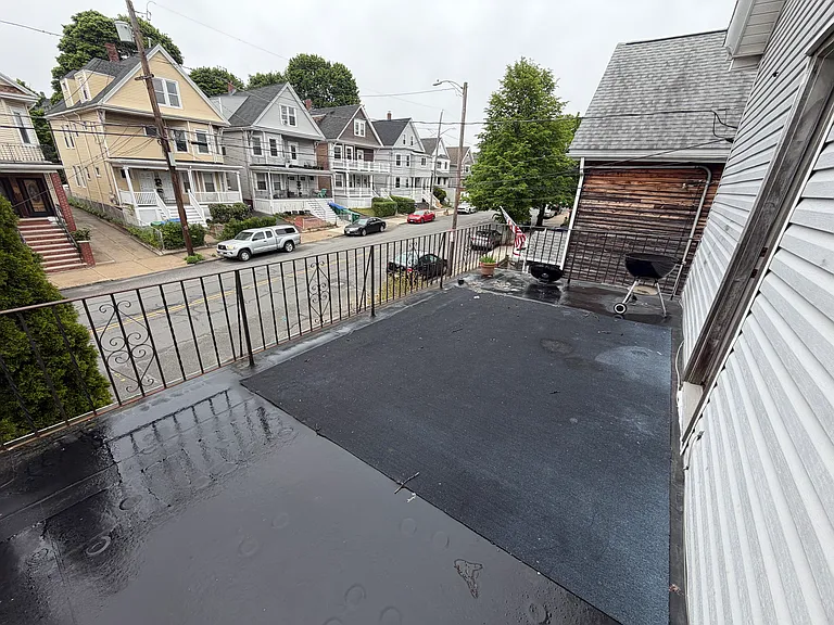 570 Main St #3 — Photo 19
