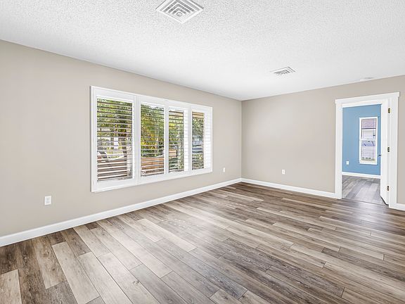 5th image of 5771 Timber Lake Dr