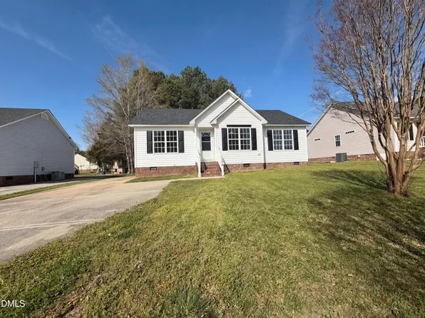 406 Landing Place Dr, Wendell, NC 27591
