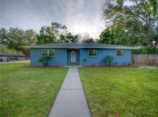 2432 Palmway Cir, Lakeland, FL 33805