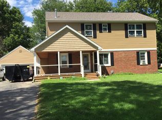 107 Clinton Macon Rd, Clinton, MI 49236