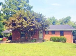 117 Cedar Ln, East Alton, IL
