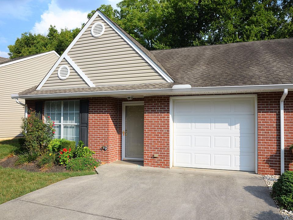 1st image of 212 Dalton Place Way