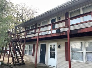 504 W Woodbury St #4, Danville, IL 61832
