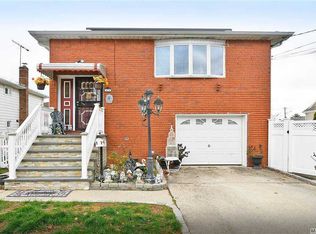 11 Anderson St, Bethpage, NY 11714