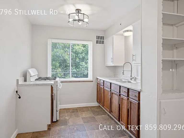7796 Stillwell Rd #4 — Photo 11