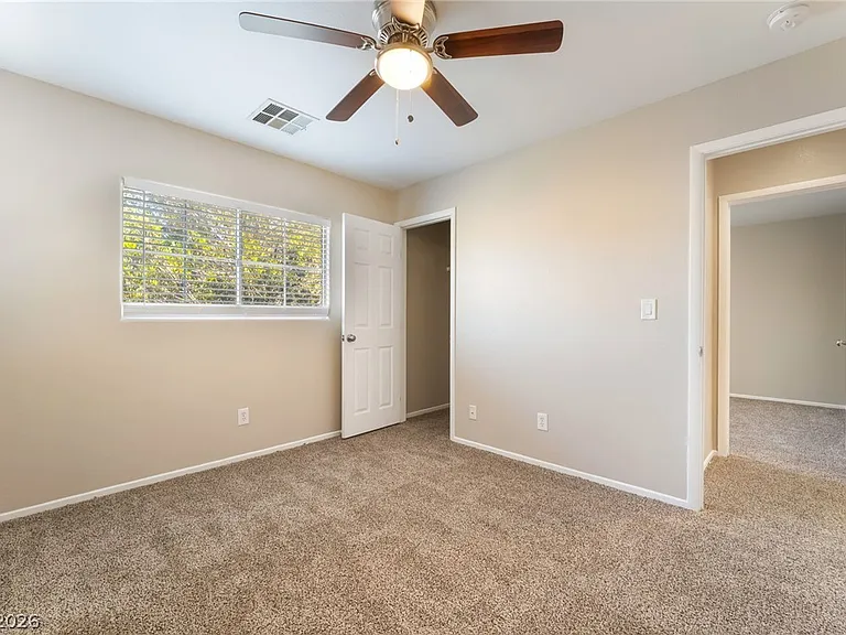 647 Moonlight Stroll St — Photo 16