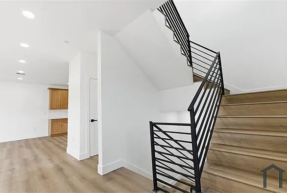 3126 Blanchard St #2 — Photo 21