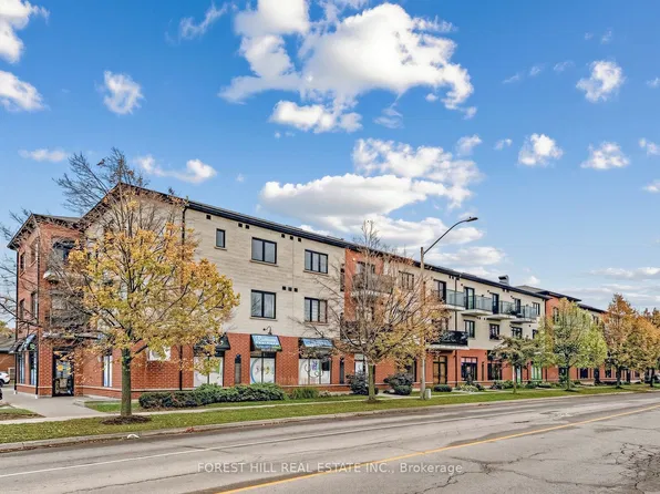 170 Rockhaven Ln #313, Hamilton, ON L8B 1B5