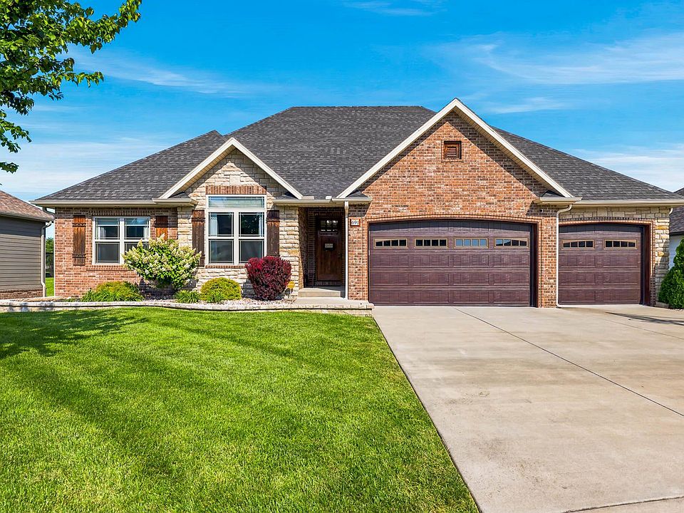 1st image of 691 N Fox Hill Circle