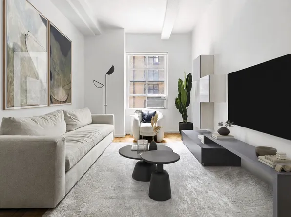 4 Lexington Avenue image 1 of 7