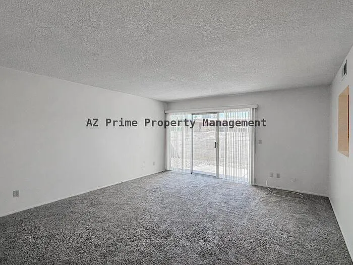 812 W Duke Dr — Photo 6