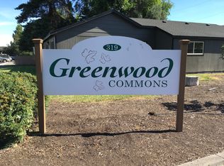 319 NW Greenwood Ave #10, Redmond, OR 97756