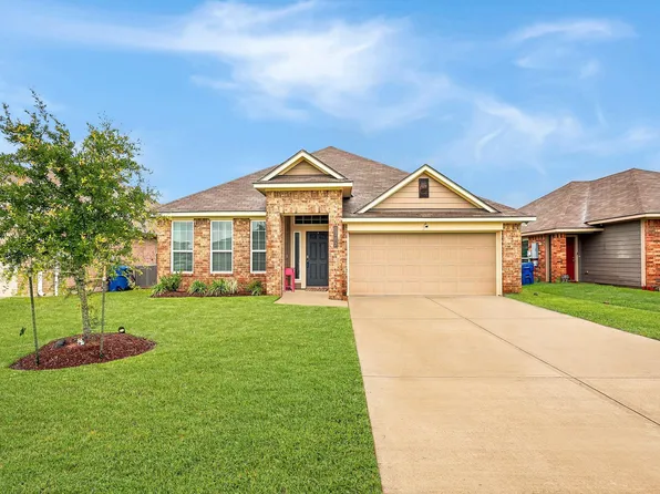 2702 Aquamarine Ct, Texas City, TX 77591
