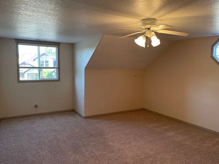 3607 Hermosa Ave — Photo 17