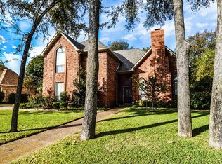 606 Hawk Ln, Coppell, TX 75019
