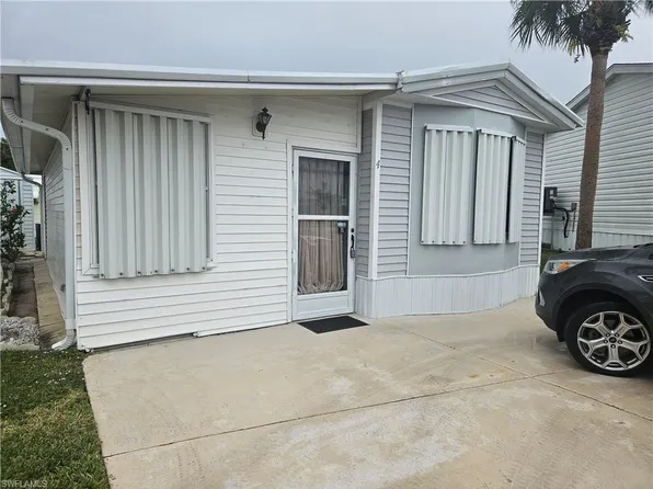 4 Onyx DR #4O, NAPLES, FL 34114