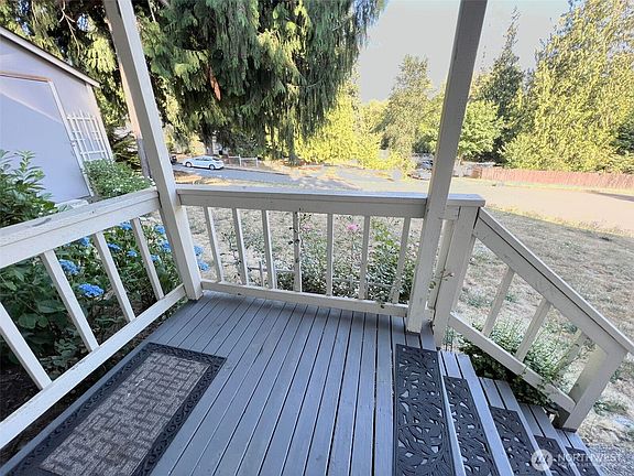 4th image of 156 S 358th Street