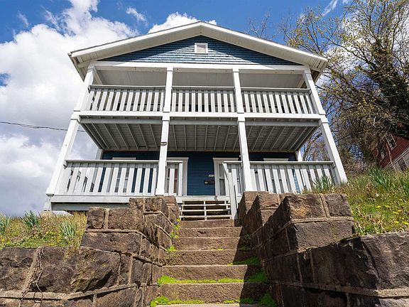 2nd image of 301 Richwood Ave