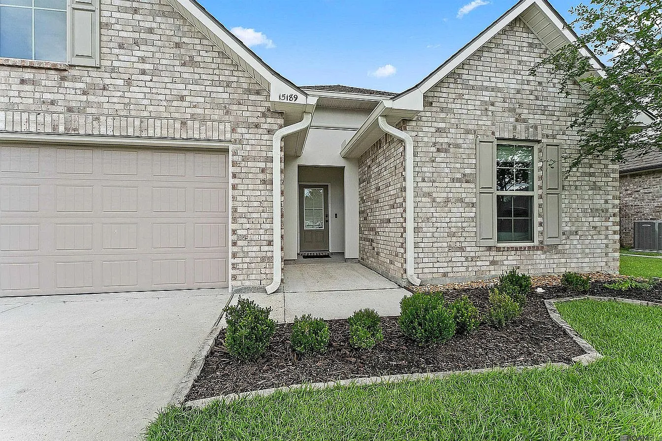3 bed, 1689 sqft, $2,000 — Photo 2