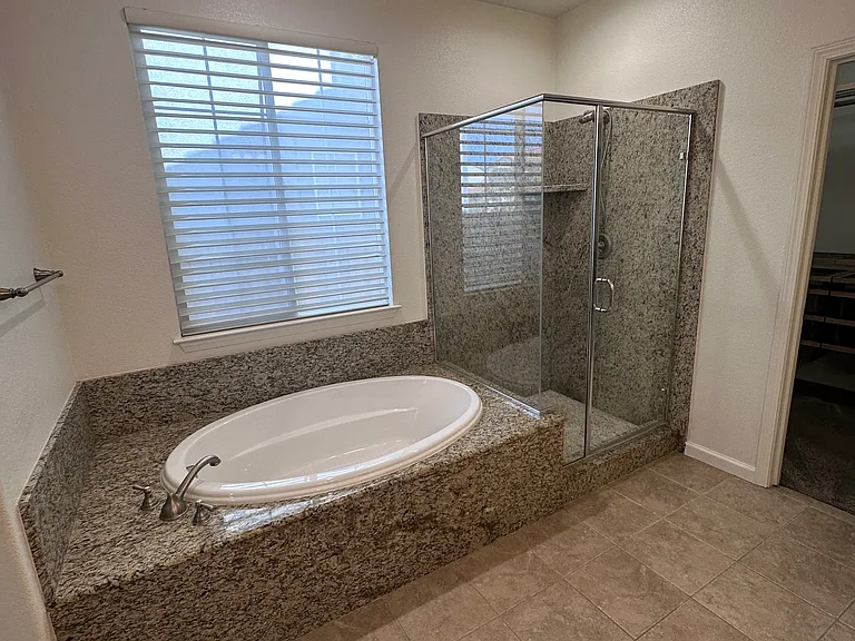 649 W Viento St — Photo 14