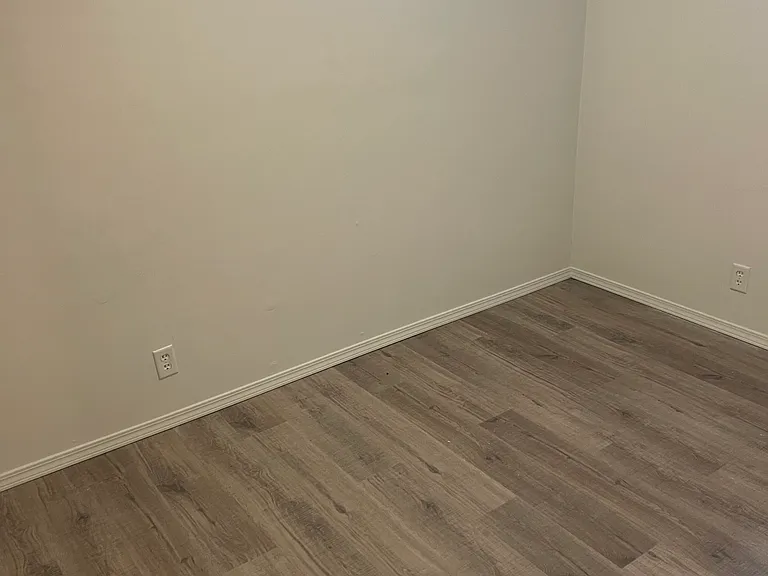 1313 N Smith St #1 — Photo 6