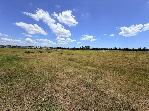 254 Holly Bank Ave Lot 4, Nokomis, FL 34275
