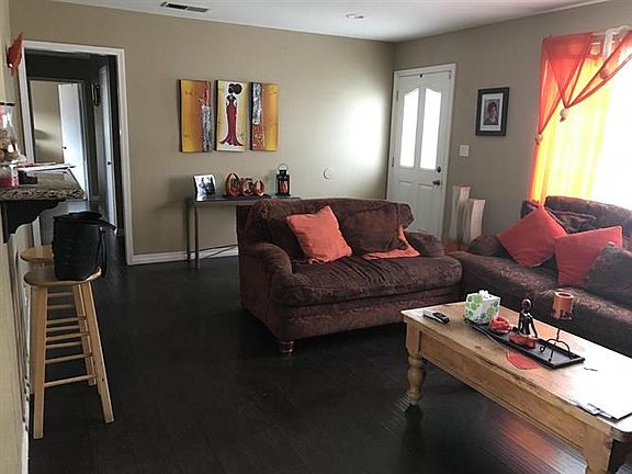 2nd image of 667 W Venus Ave