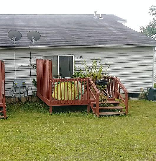 2nd image of 428 Courtland Ln