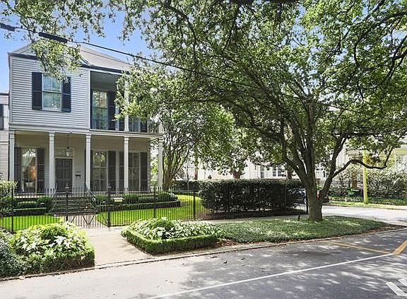 2nd image of 1505 Nashville Ave