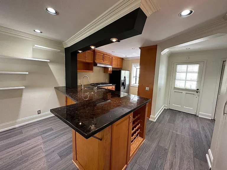 700 E Lake Dr #77 — Photo 14