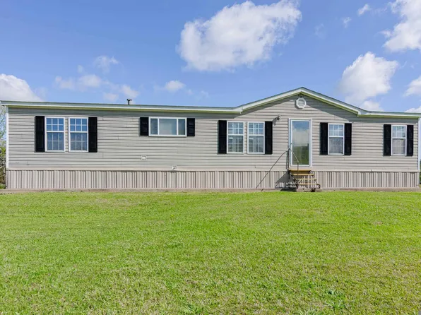 44067 La Coulee Rd, Saint Amant, LA 70774