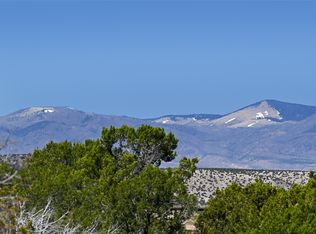 12 Hacienda Rincon, Santa Fe, NM 87506