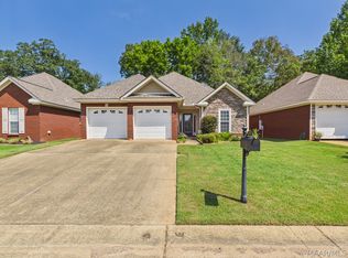 137 Brittany Dr N, Elmore, AL 36025