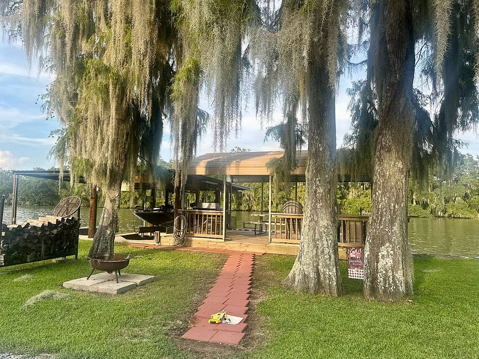 1st image of 1182 Graveyard Island Rd