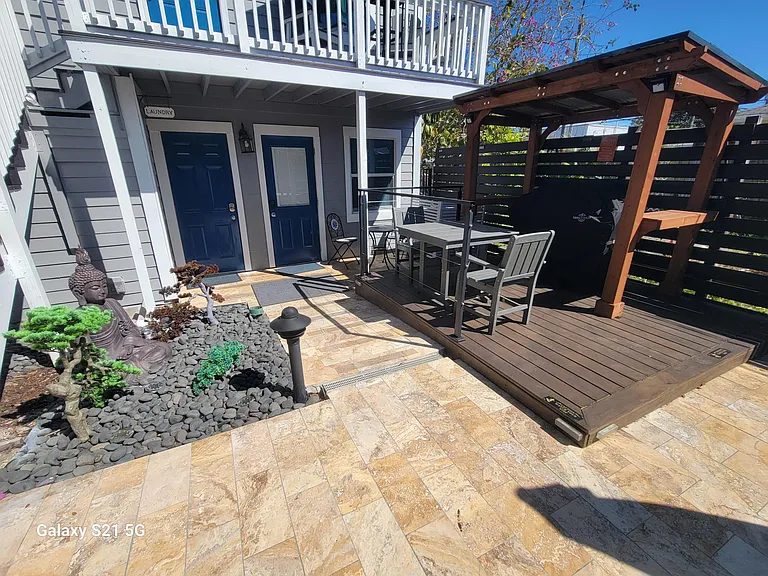 322 S Lake Dr — Photo 31