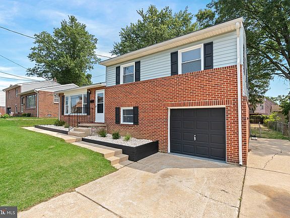3rd image of 2445 Owen Dr
