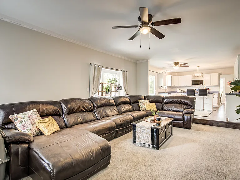 15744 Beau Ridge Dr — Photo 21
