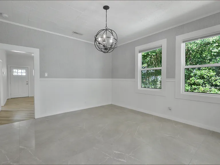 207 D St — Photo 20