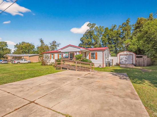 1200 Kemala Ave, Molino, FL 32577