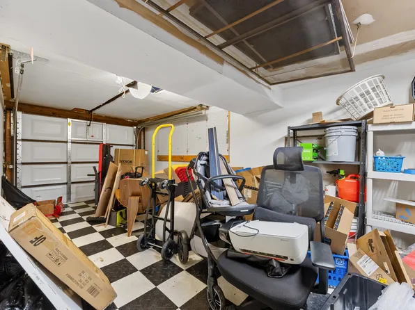 159 Seneca Avenue image 26 of 34