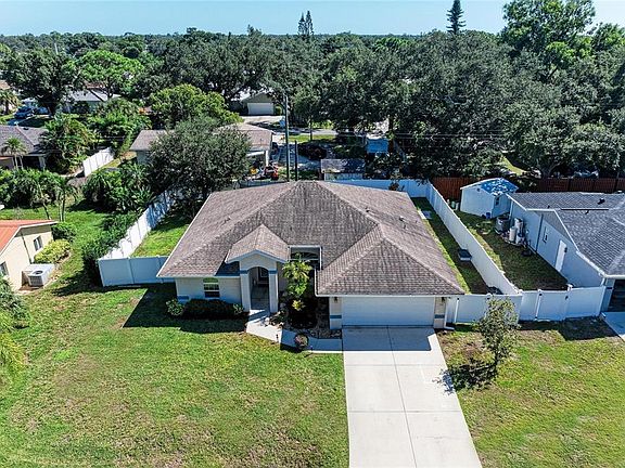 2nd image of 485 GRANT ROAD